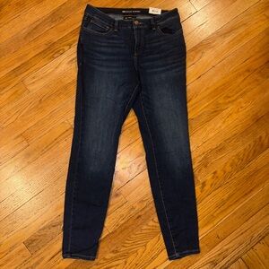 NEW w/ TAGS - INC Denim Mid Rise Skinny Blue Jeans - size 10/30
